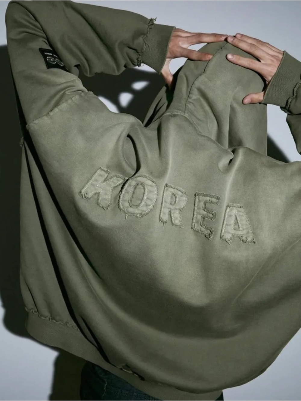 bts arirang tour korea goyang exclusive hoodie - Picture 2 of 2